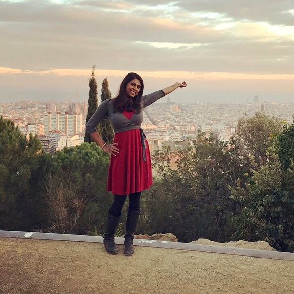 Meet your Posher, Kay - Picture 1 of 2